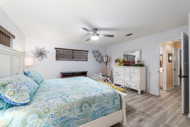 8711 SW 92ND PLACE D, Ocala, FL 34481