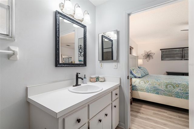 8711 SW 92ND PLACE D, Ocala, FL 34481