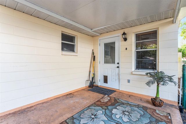 8711 SW 92ND PLACE D, Ocala, FL 34481