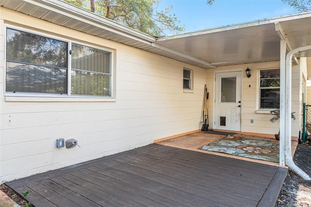 8711 SW 92ND PLACE D, Ocala, FL 34481