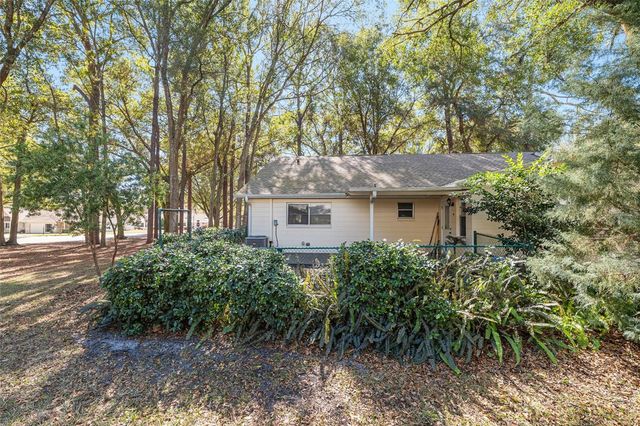 8711 SW 92ND PLACE D, Ocala, FL 34481