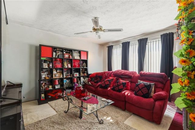 1198 Ashborough SE Terrace J, Marietta, GA 30067