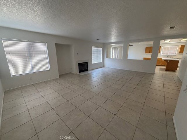 38646 Annette Avenue, Palmdale, CA 93551