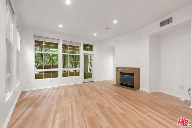 13020 Pacific 105, Playa Vista, CA 90094