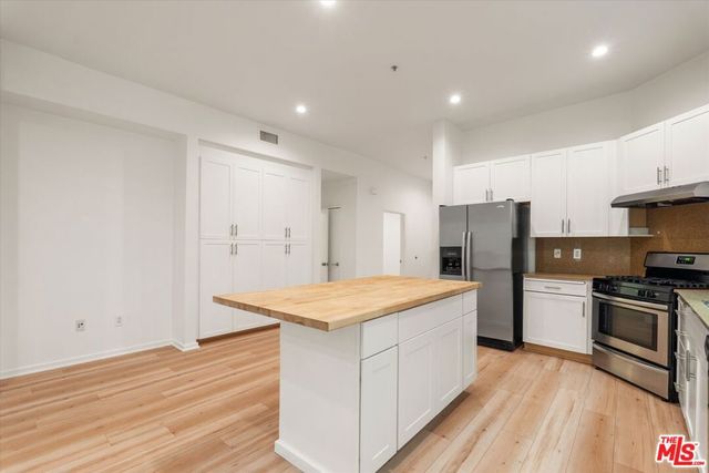 13020 Pacific 105, Playa Vista, CA 90094