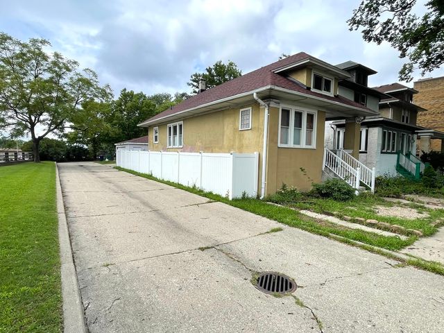 919 S Highland Avenue, Oak Park, IL 60304