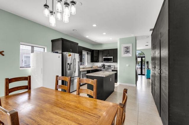 432 4Th Road, Key Largo, FL 33037