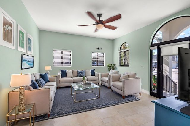 432 4Th Road, Key Largo, FL 33037