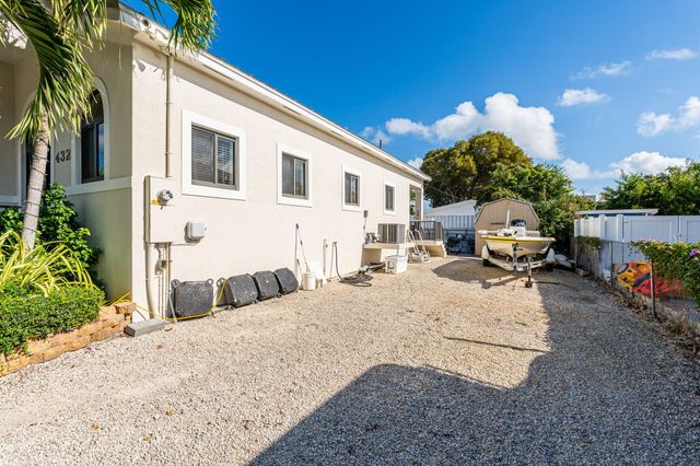 432 4Th Road, Key Largo, FL 33037