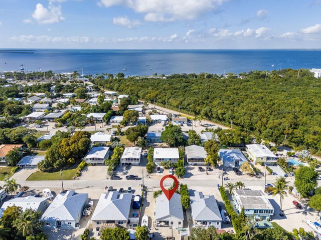 432 4Th Road, Key Largo, FL 33037