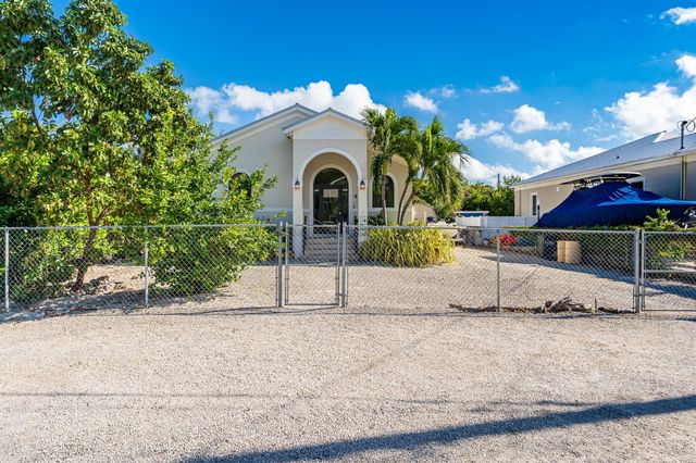 432 4Th Road, Key Largo, FL 33037