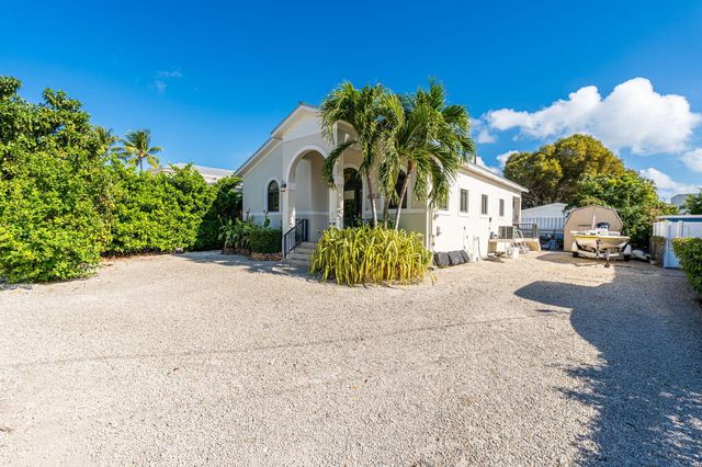 432 4Th Road, Key Largo, FL 33037
