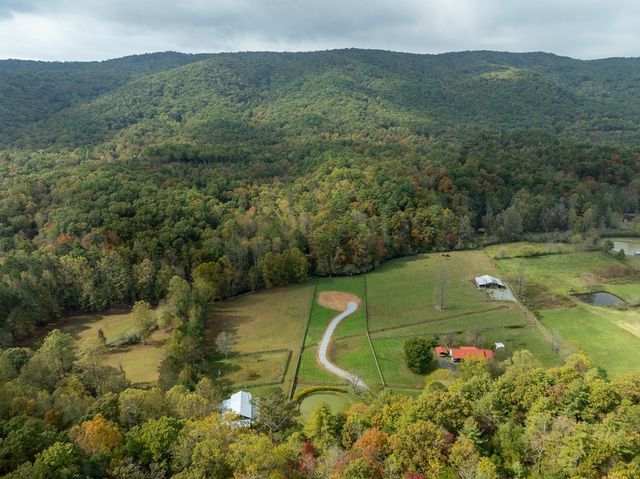 2673 Tails Creek Church Road, Ellijay, GA 30540