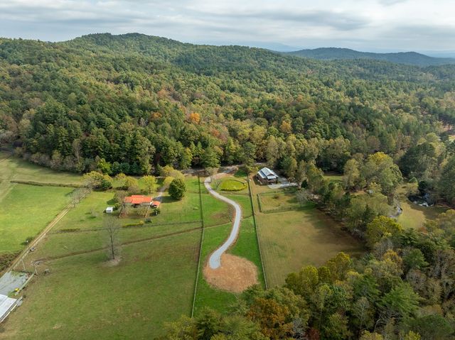 2673 Tails Creek Church Road, Ellijay, GA 30540
