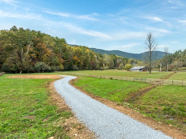 2673 Tails Creek Church Road, Ellijay, GA 30540