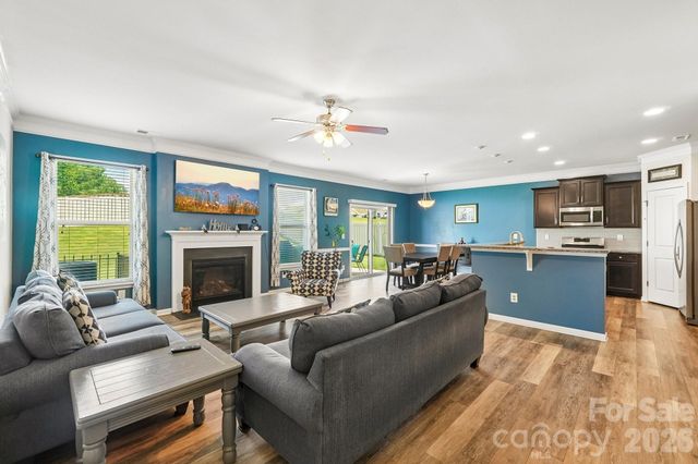 204 Kingston Drive, Mount Holly, NC 28120