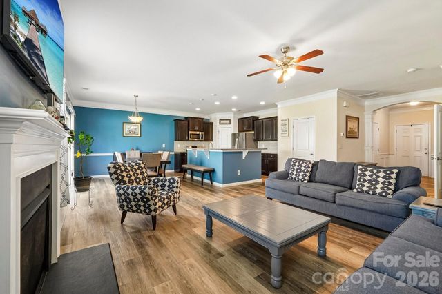 204 Kingston Drive, Mount Holly, NC 28120