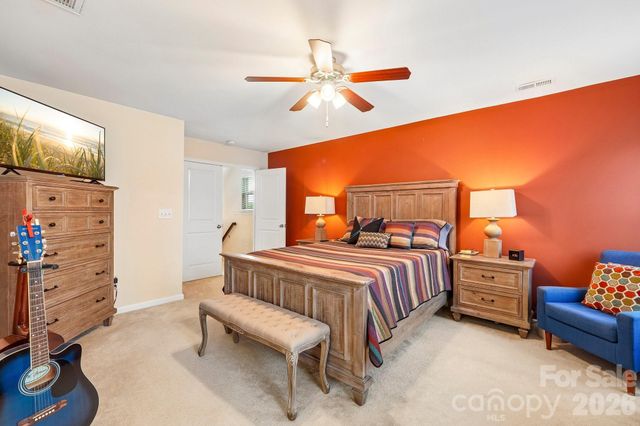 204 Kingston Drive, Mount Holly, NC 28120