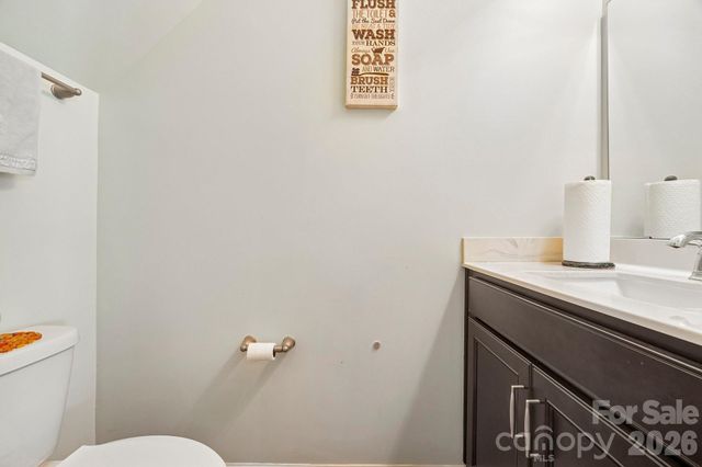 204 Kingston Drive, Mount Holly, NC 28120