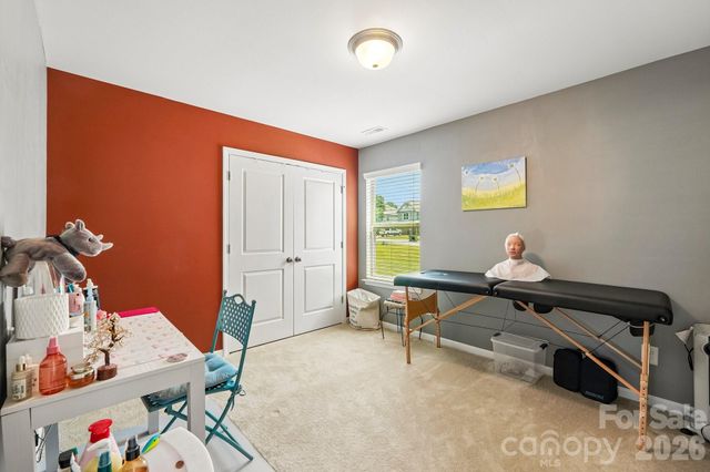204 Kingston Drive, Mount Holly, NC 28120