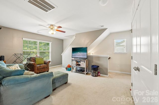 204 Kingston Drive, Mount Holly, NC 28120