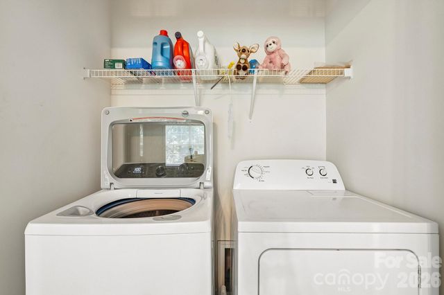 204 Kingston Drive, Mount Holly, NC 28120