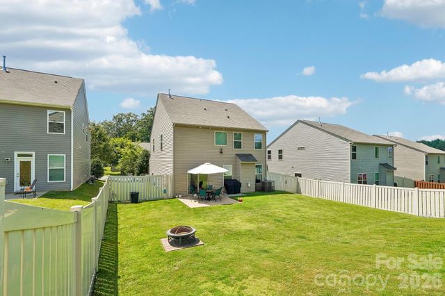 204 Kingston Drive, Mount Holly, NC 28120