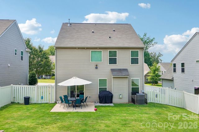 204 Kingston Drive, Mount Holly, NC 28120