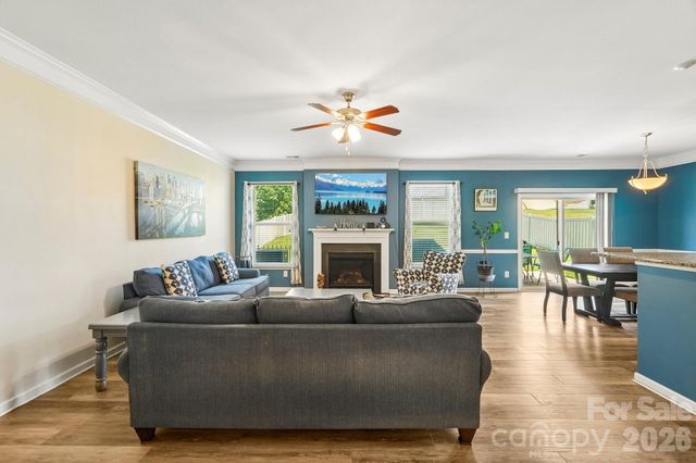 204 Kingston Drive, Mount Holly, NC 28120