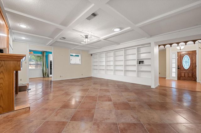 4502 20th Street, Lubbock, TX 79407