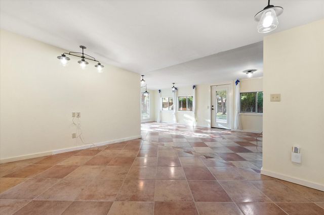 4502 20th Street, Lubbock, TX 79407