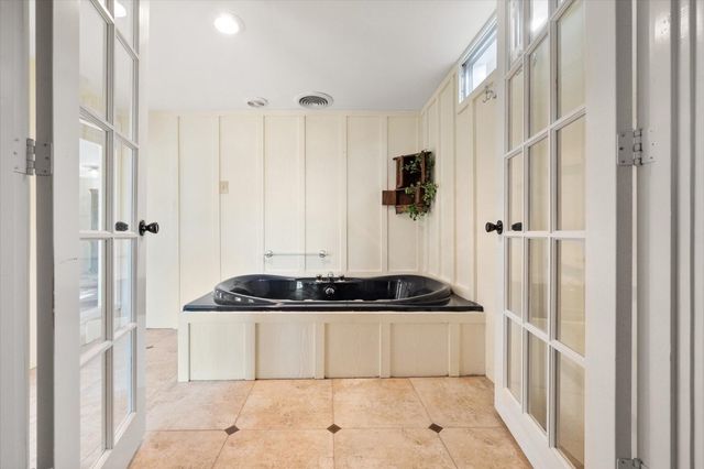 4502 20th Street, Lubbock, TX 79407