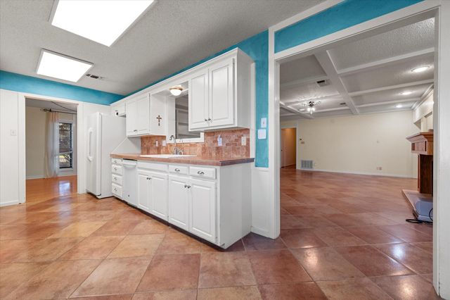 4502 20th Street, Lubbock, TX 79407