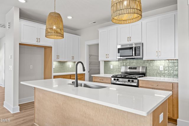 817 Central Pk Drive, Raleigh, NC 27604
