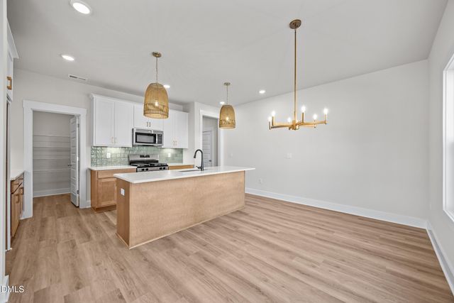817 Central Pk Drive, Raleigh, NC 27604