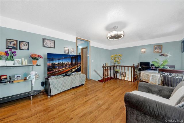 2066 Cicero Avenue, Bronx, NY 10473