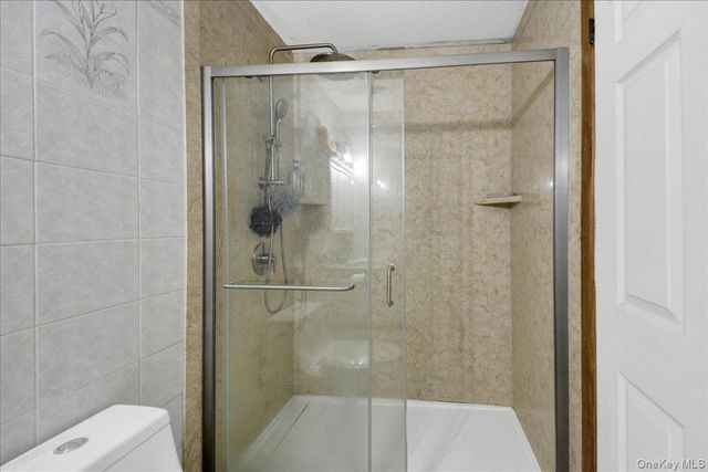 2066 Cicero Avenue, Bronx, NY 10473