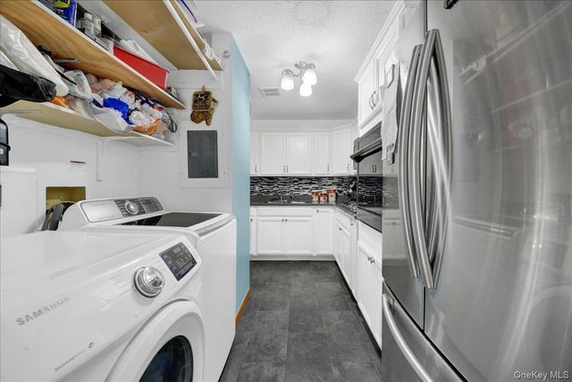 2066 Cicero Avenue, Bronx, NY 10473