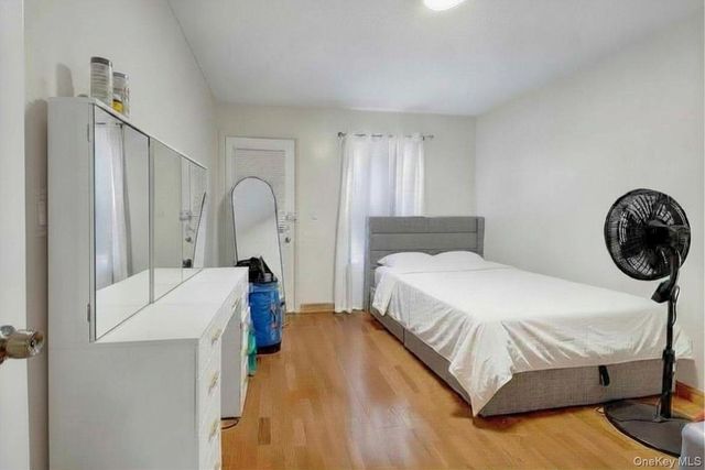 2066 Cicero Avenue, Bronx, NY 10473