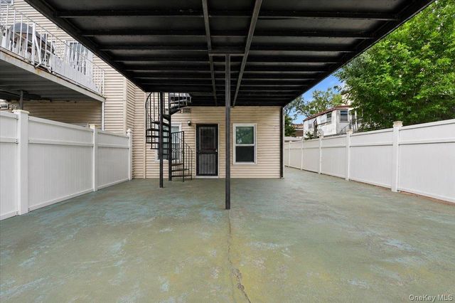 2066 Cicero Avenue, Bronx, NY 10473