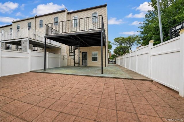 2066 Cicero Avenue, Bronx, NY 10473
