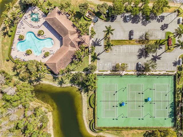 3343 Dandolo CIR, Cape Coral, FL 33909