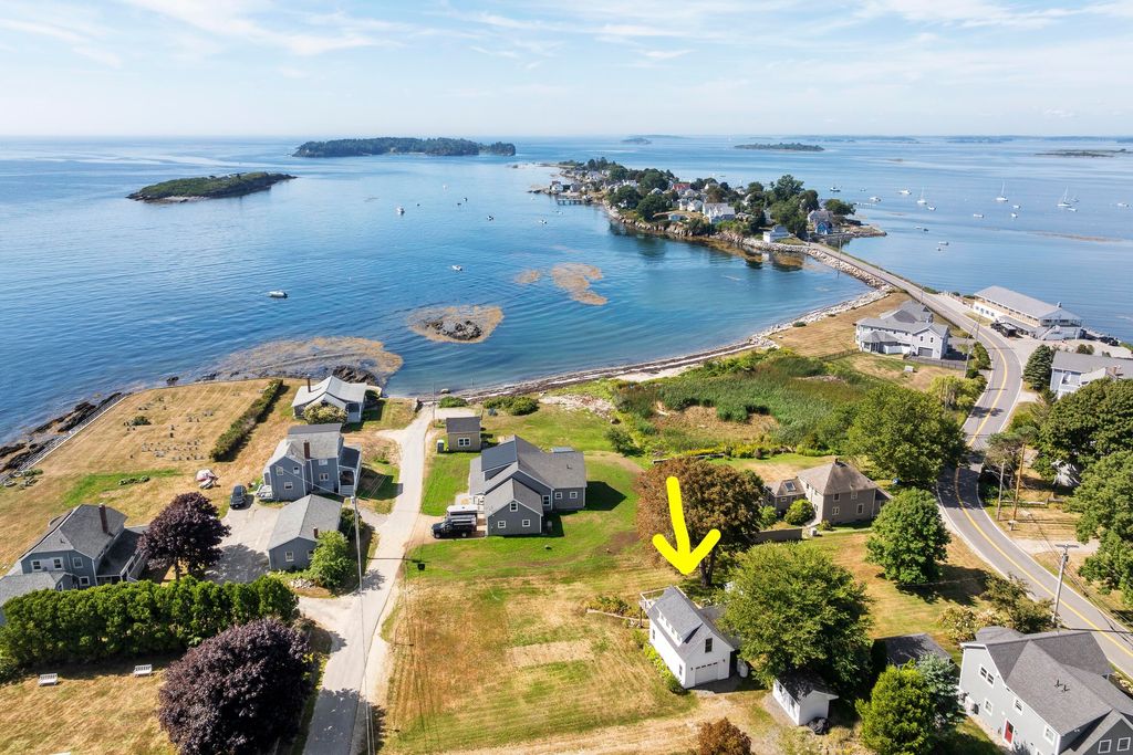 12 Graveyard Point Road, Harpswell, ME 04079 — exterior