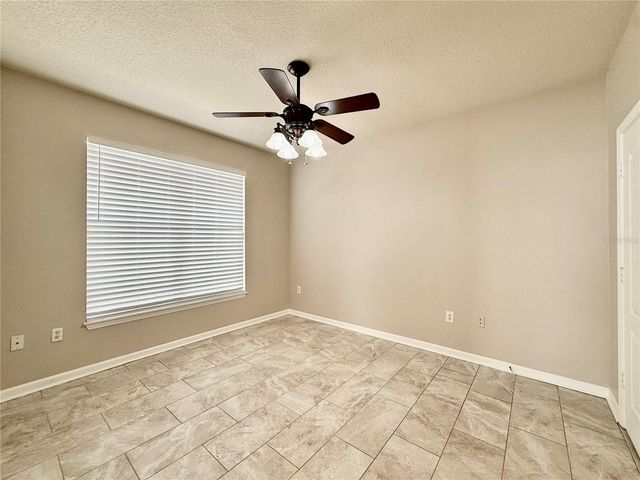 18013 VILLA CREEK DRIVE, Tampa, FL 33647