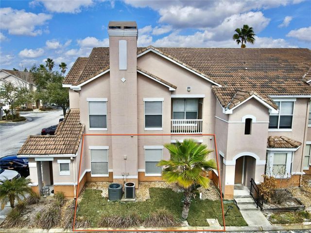 18013 VILLA CREEK DRIVE, Tampa, FL 33647