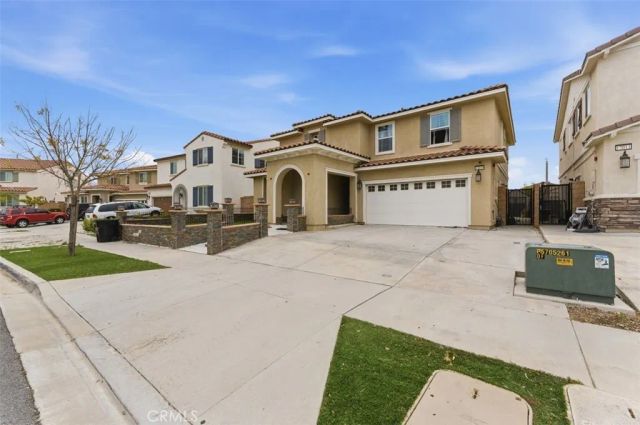 17019 Red tail, Fontana, CA 92336