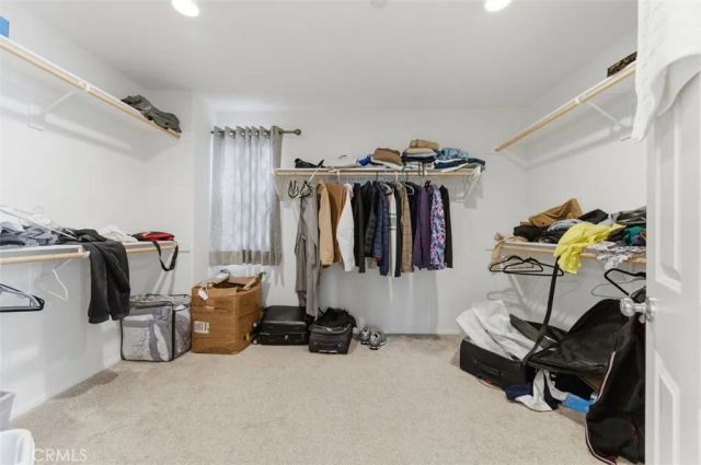 17019 Red tail, Fontana, CA 92336