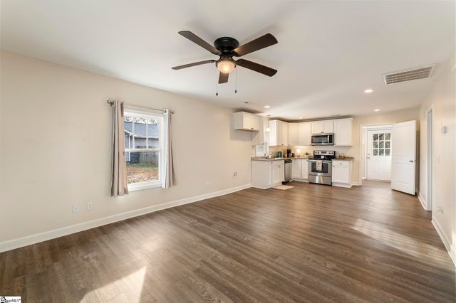 53 Main Street, Pelzer, SC 29669