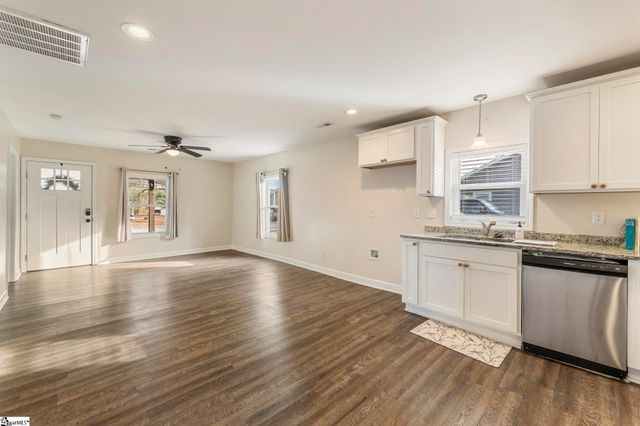 53 Main Street, Pelzer, SC 29669