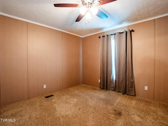 3710 Goshen Valley Road, Rogersville, TN 37857